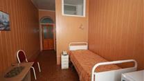 Продажа действующего медицинского центра, 5 890 м2, земля 1 га, ДНР